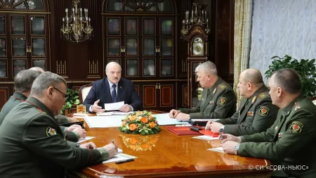 Александр Лукашенко: НАТО сосредоточило у границ Белоруссии более 30 тыс. военнослужащих