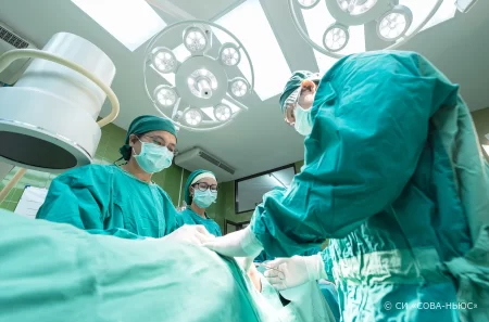 Екатеринбургские врачи помогли пациентке вернуться к подвижному образу жизни
