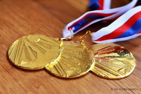 Спортсменки сборной России по биатлону взяли две награды индивидуальной гонки