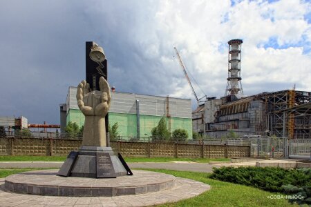 Чернобыльская атомная станция перешла под контроль российского десанта