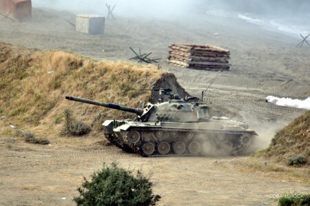 Российские силовики уничтожили базу наемников и 7 танков