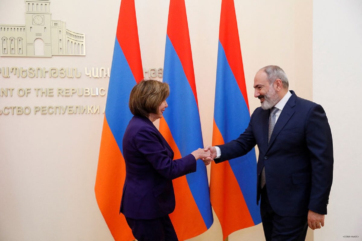 Пока Россия наращивает инвестиции в Армению, Ереван попадает под влияние Вашингтона