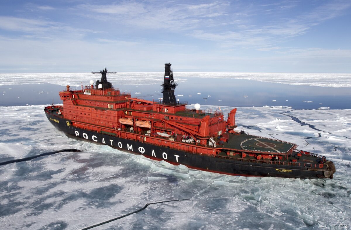 Более 150 судов построят в России для Арктического флота