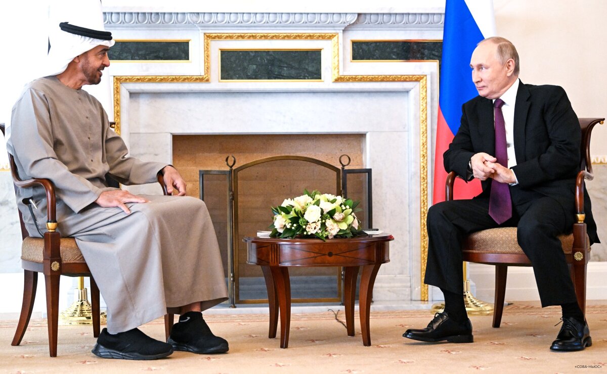 Президент ОАЭ встретился с Путиным в Санкт-Петербурге