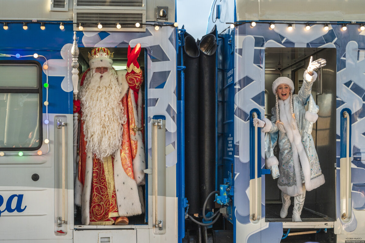 Дед Мороз начал свою поездку по России