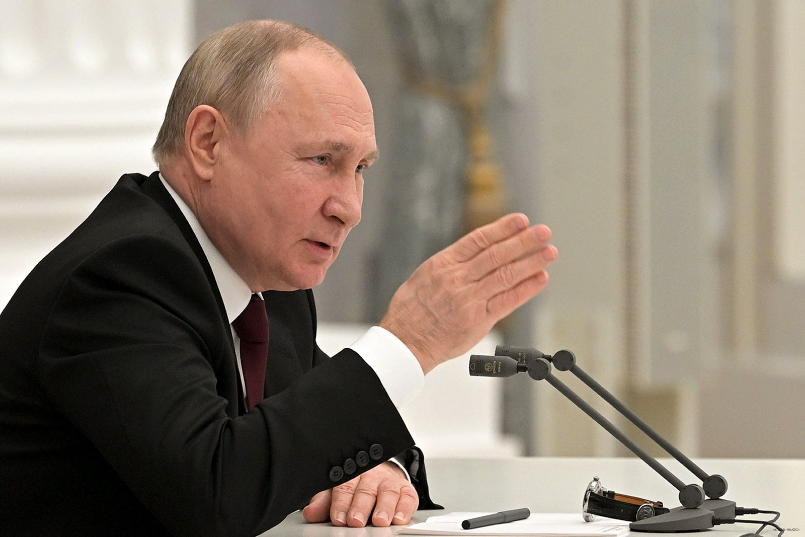 Владимир Путин рассказал о снижении ВВП на 2,5%